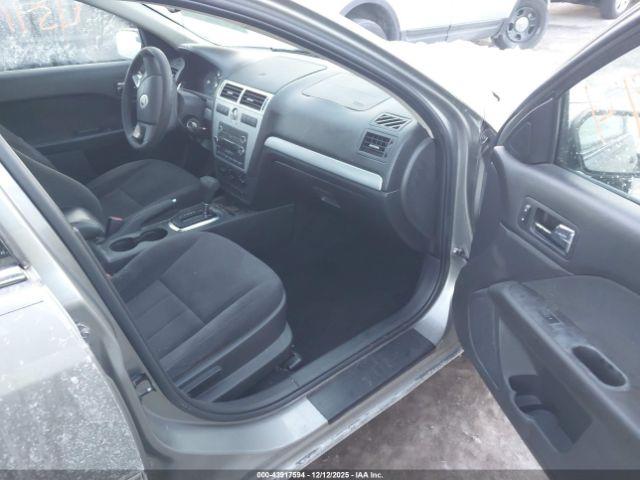 Mercury Milan I4 Image 3