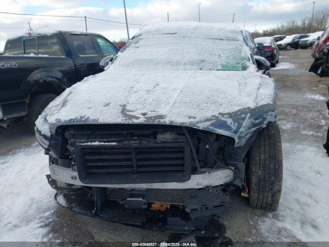 Genesis GV70 2.5t Awd Image 9