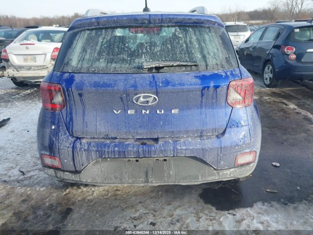 Hyundai VENUE Sel Image 13