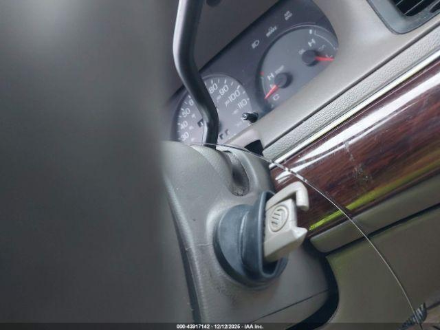 Mercury Grand Marquis Ls Image 2