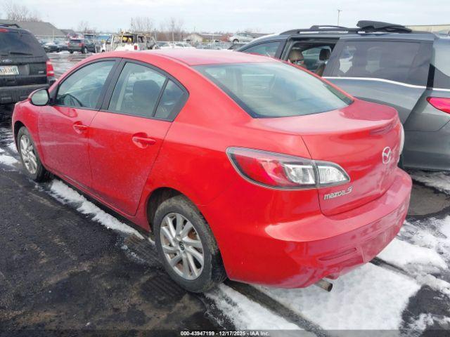 Mazda Mazda3 I Touring Image 2