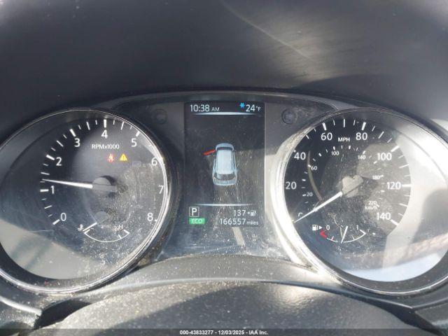 Nissan Rogue Sv Image 16