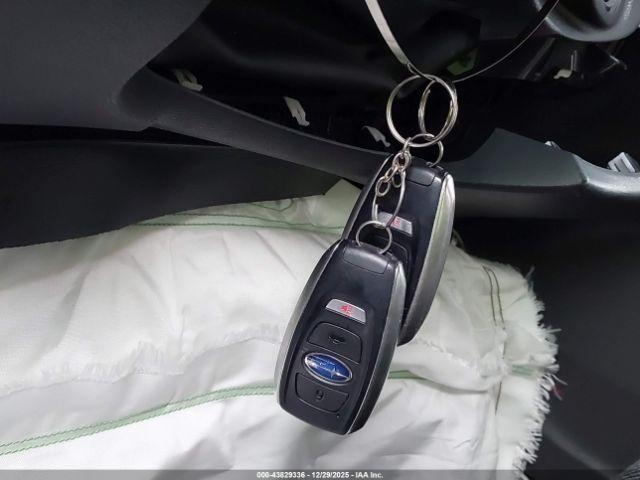 Subaru Legacy Premium Image 16