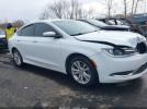 Chrysler 200 Limited Image 9