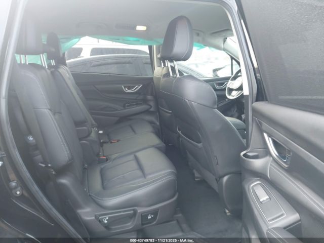 Subaru Ascent Limited 8-passenger Image 10