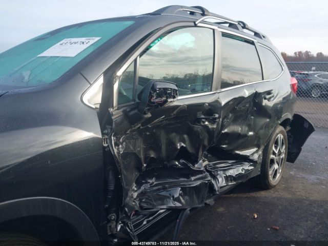 Subaru Ascent Limited 8-passenger Image 7