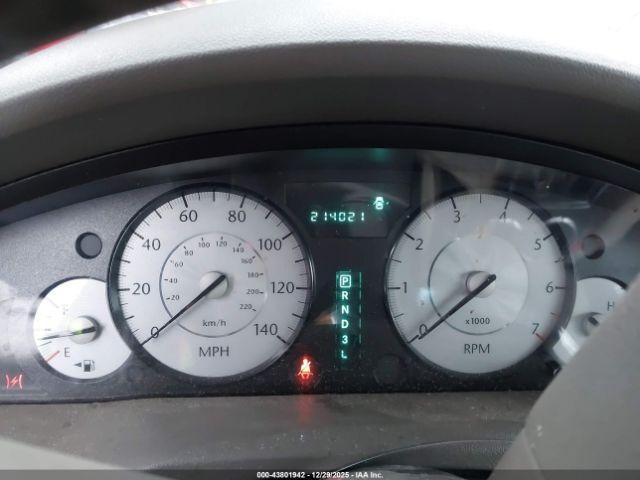 Chrysler 300 Touring Image 4