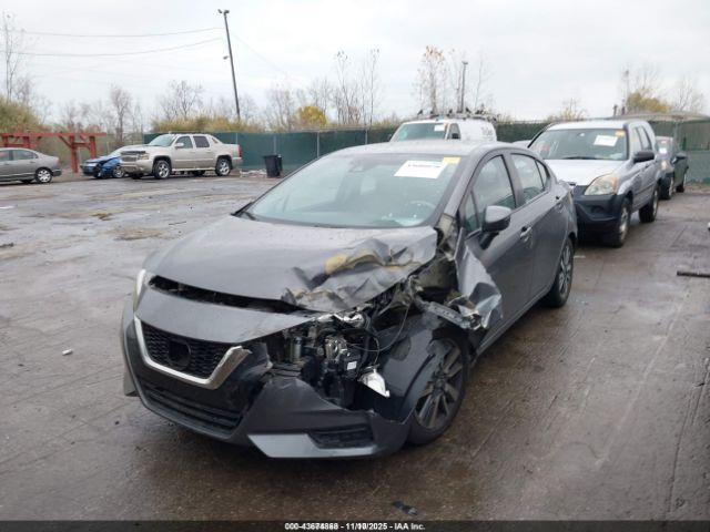 Nissan Versa Sv Xtronic Cvt Image 2