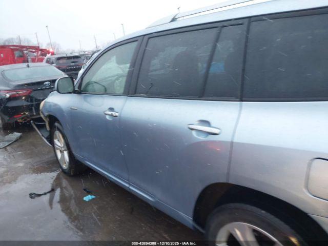 Toyota Highlander Limited Image 3