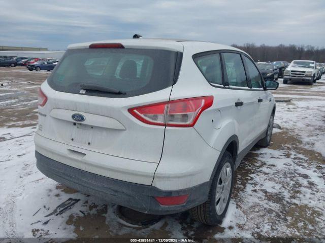 Ford Escape S Image 13