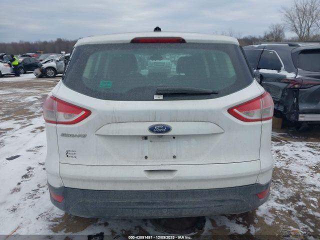 Ford Escape S Image 12