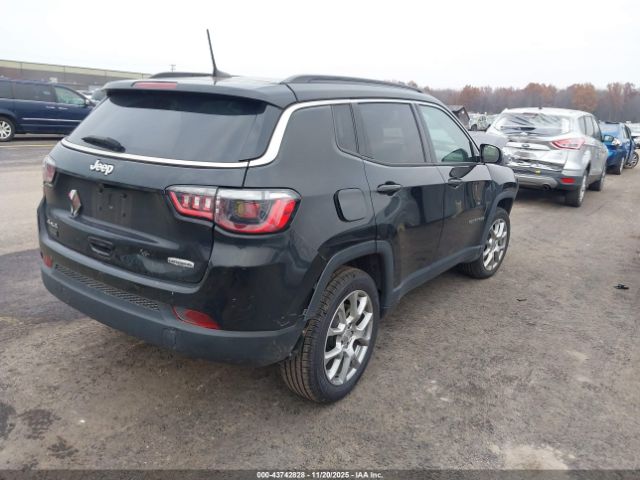 Jeep Compass Latitude Lux 4x4 Image 7