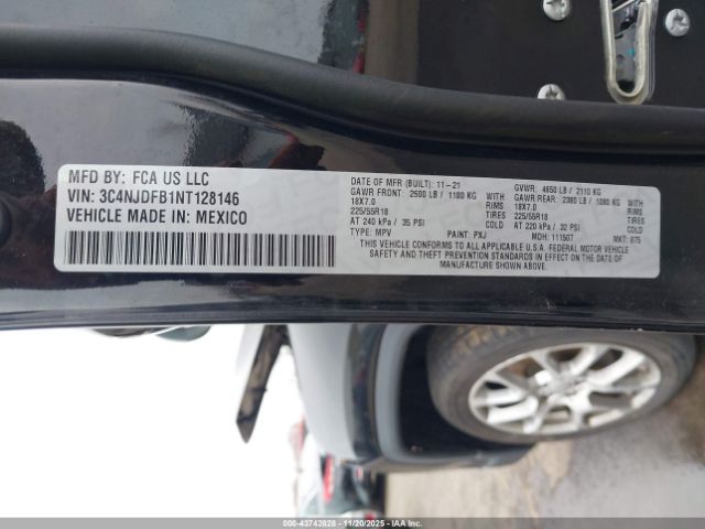 Jeep Compass Latitude Lux 4x4 Image 8