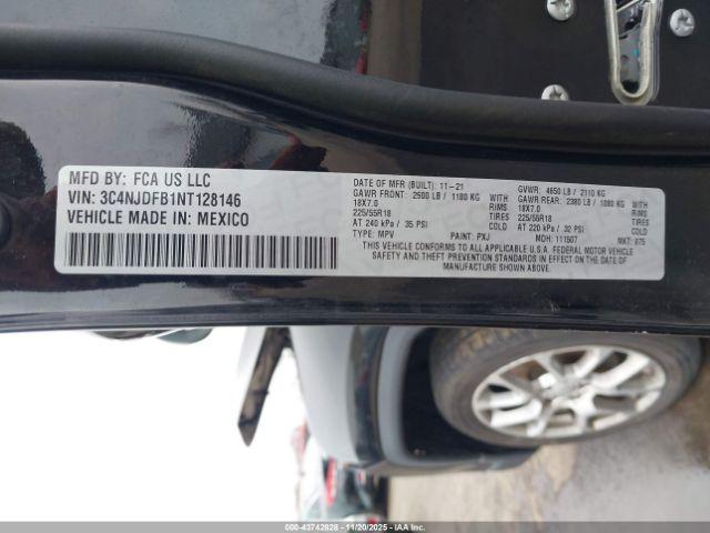 Jeep Compass Latitude Lux 4x4 Image 8