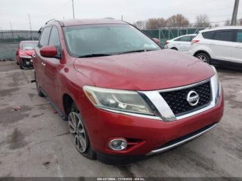  Salvage Nissan Pathfinder