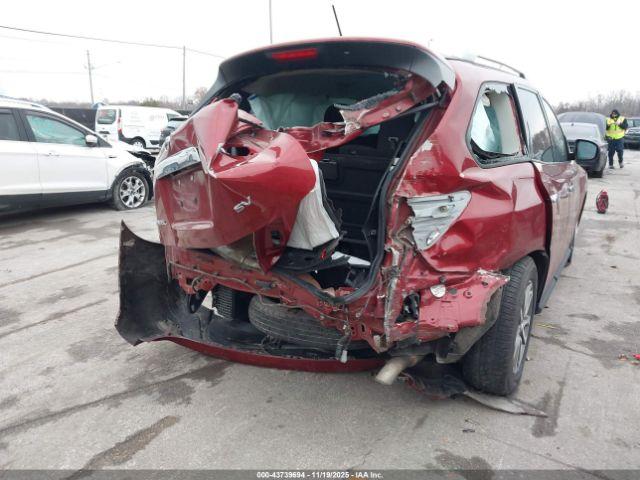 Nissan Pathfinder Image 16