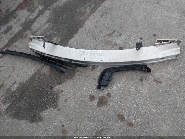 Nissan Pathfinder Image 13