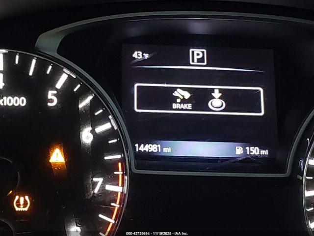 Nissan Pathfinder Image 12