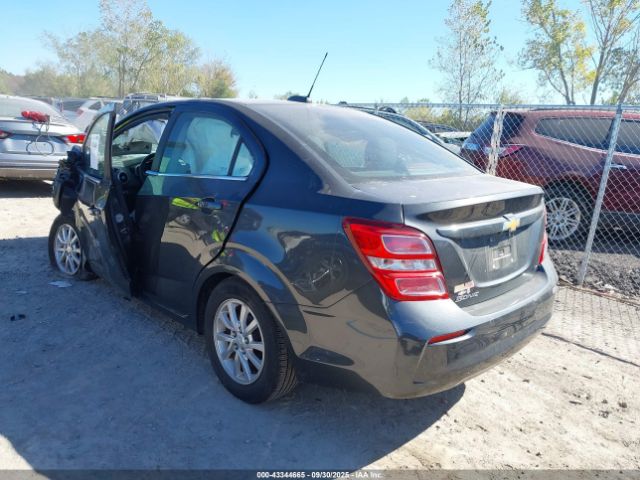 Chevrolet Sonic Lt Auto Image 10