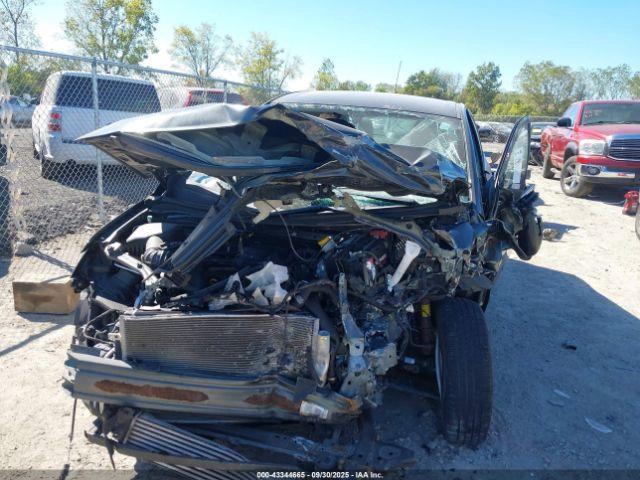 Chevrolet Sonic Lt Auto Image 6