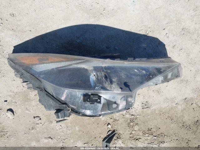 Chevrolet Sonic Lt Auto Image 5