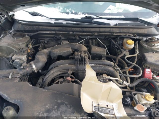 Subaru Outback 2.5i Premium Image 13