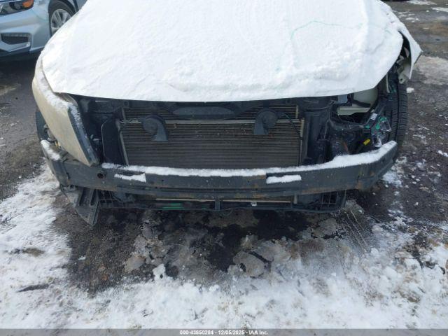 Kia Optima Lx Image 9