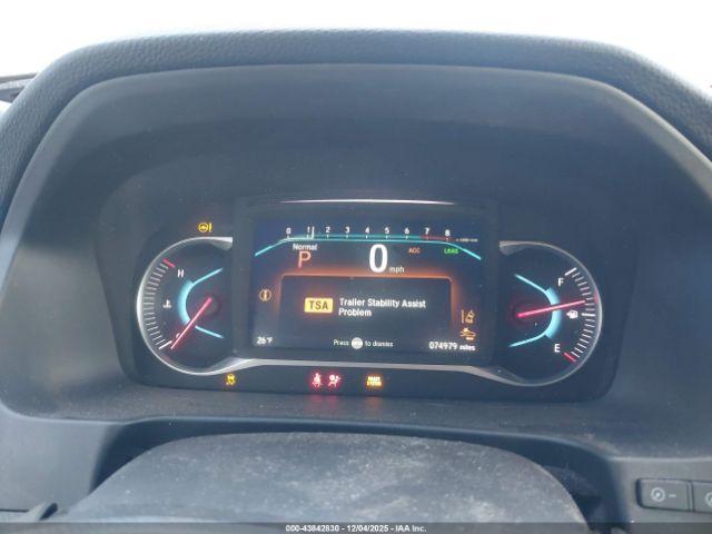 Honda Pilot Touring Image 12