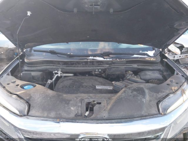 Honda Pilot Touring Image 14