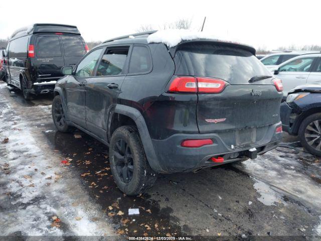 Jeep Cherokee Trailhawk Image 5