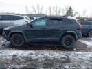 Jeep Cherokee Trailhawk Image 16