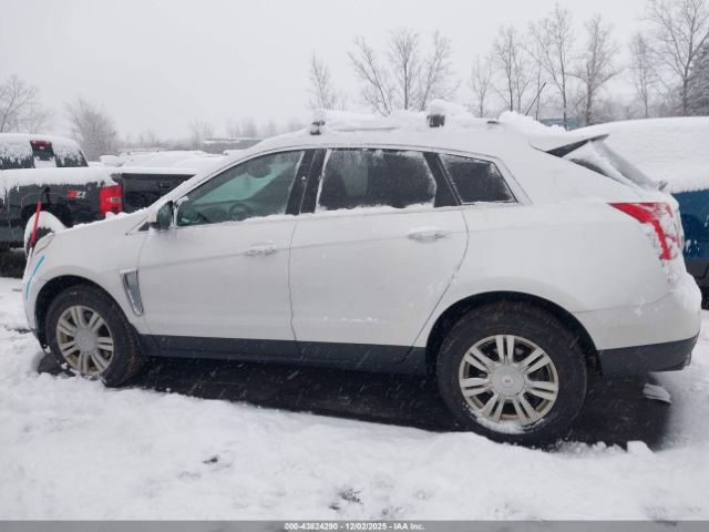 Cadillac SRX Luxury Collection Image 14