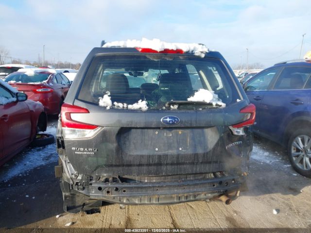 Subaru Forester Image 17