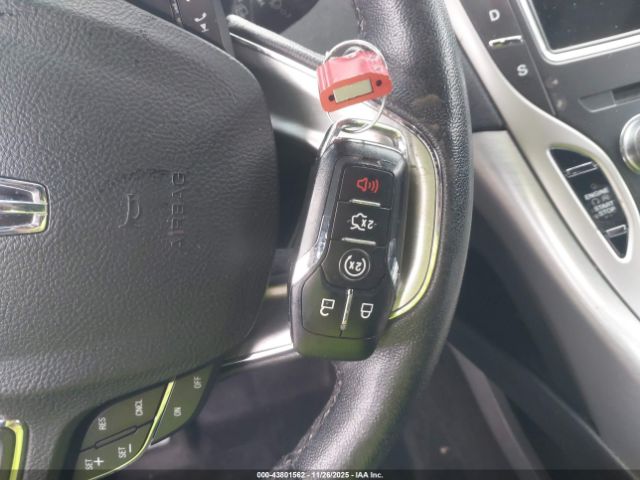 Lincoln MKX Premiere Image 12