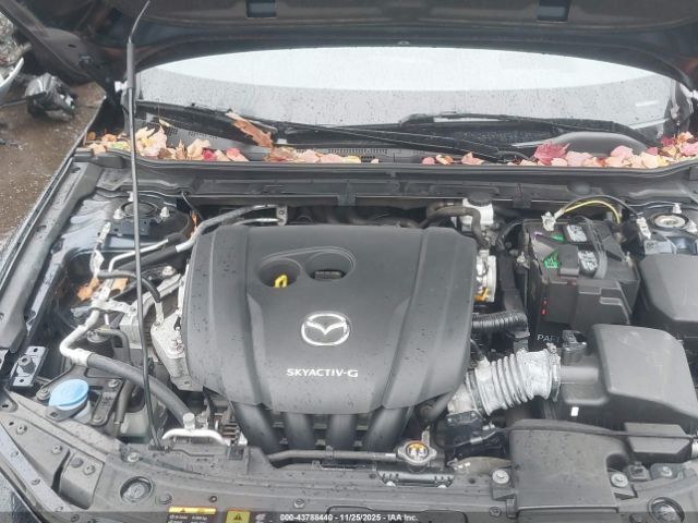 Mazda Mazda3 Premium Package Image 12