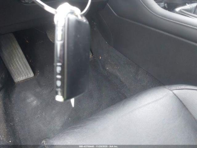 Mazda Mazda3 Premium Package Image 11