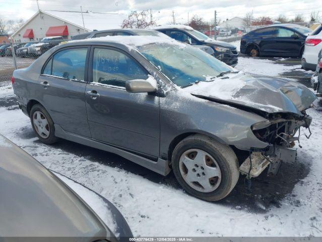 Toyota Corolla S Image 12