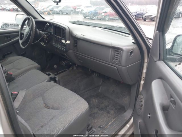 Chevrolet Silverado 1500 Work Truck Image 6