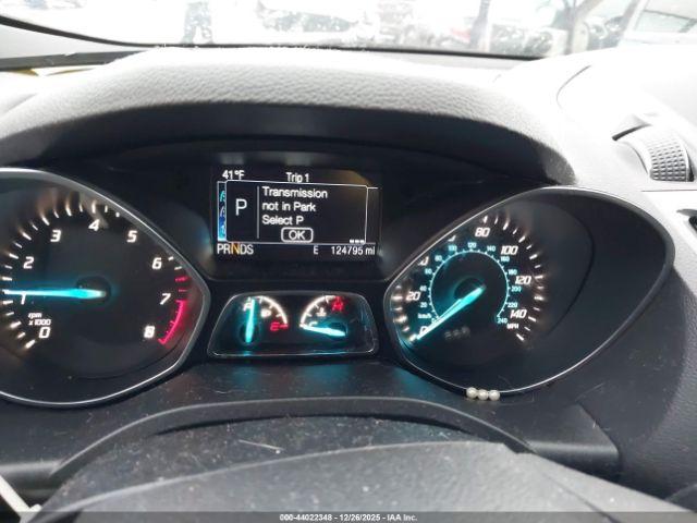 Ford Escape Titanium Image 5