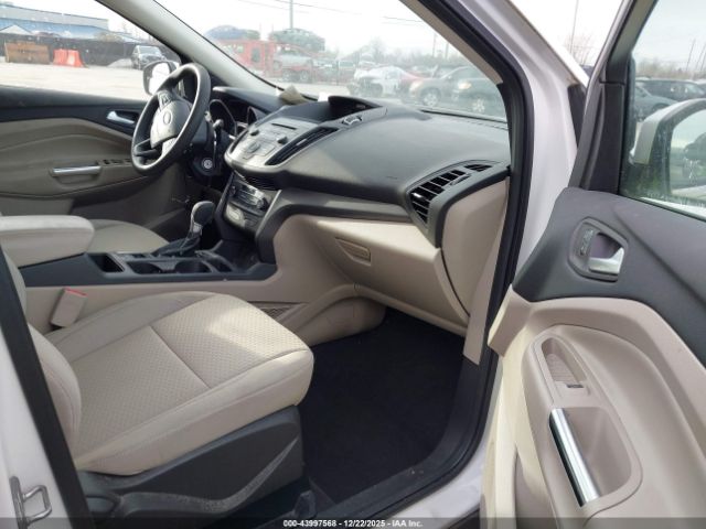 Ford Escape Se Image 2