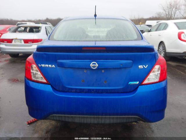Nissan Versa 1.6 Sv Image 16