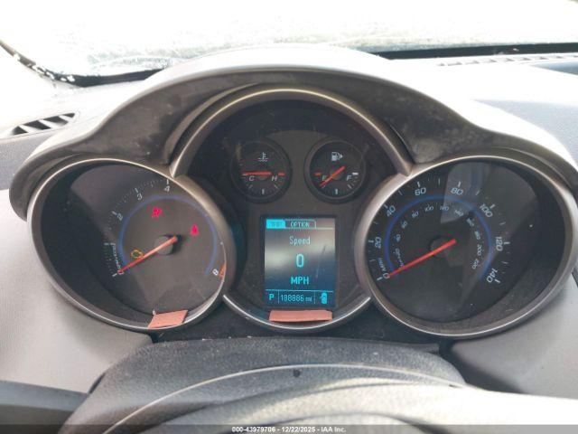 Chevrolet Cruze Ls Auto Image 11