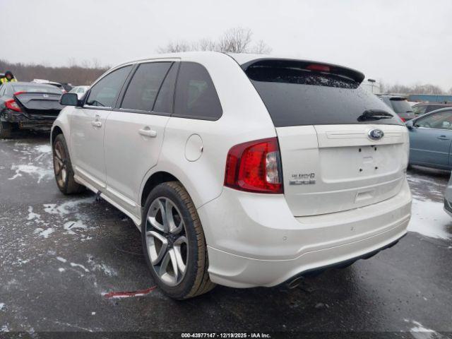 Ford Edge Sport Image 4