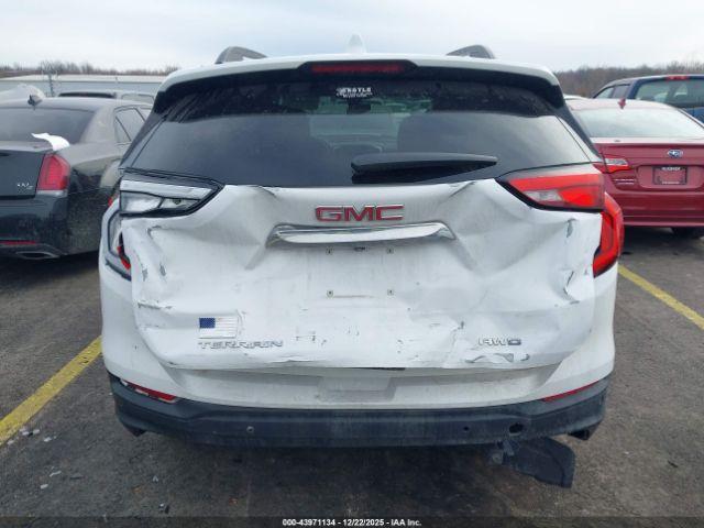 GMC Terrain Awd Sle Image 10