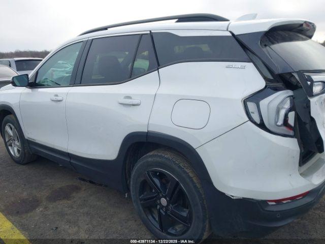 GMC Terrain Awd Sle Image 4