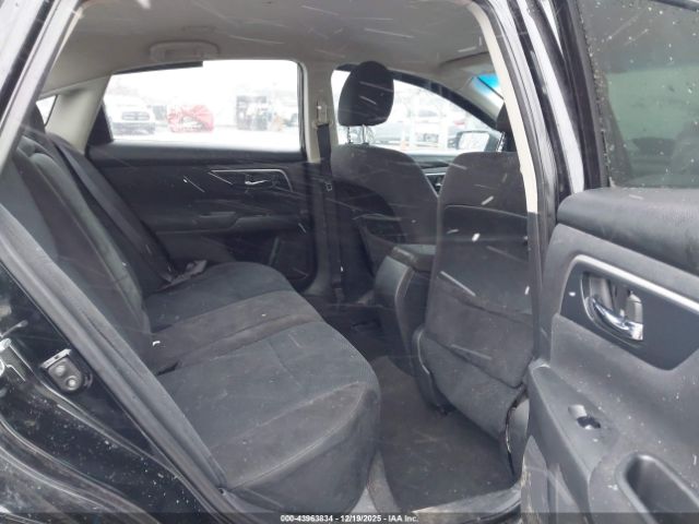 Nissan Altima 2.5 S Image 4