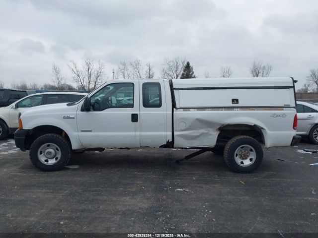 Ford F-350 Image 15