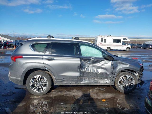 Hyundai SANTA FE Limited 2.0t Image 14