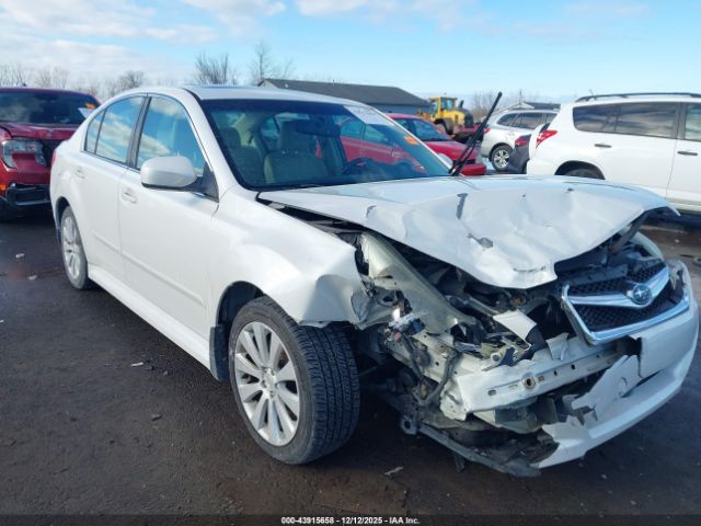 Subaru Legacy 2.5i Limited Image 1