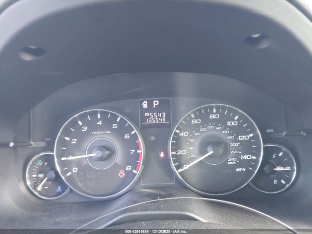 Subaru Legacy 2.5i Limited Image 11